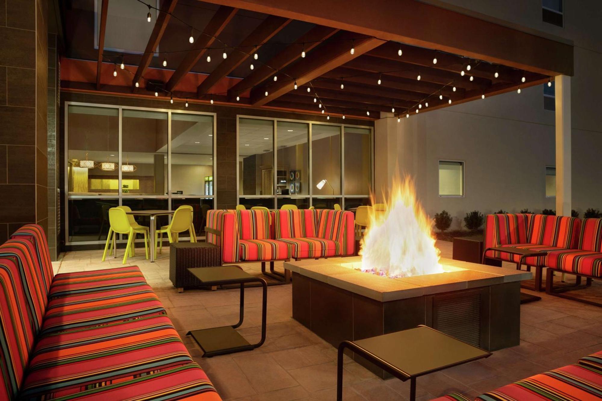 Home2 Suites By Hilton Chantilly Dulles Airport Εξωτερικό φωτογραφία